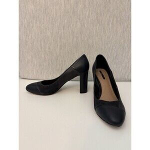 TAHARI Heels Elroy Suede Faux Reptile Leather Block Pump 7.5M Black Almond Toe‎